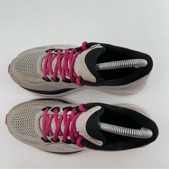 Saucony Women’s Ride 14 Fog Grey / Cherry Running Shoes - Size 6.5 - Picture 5 of 11